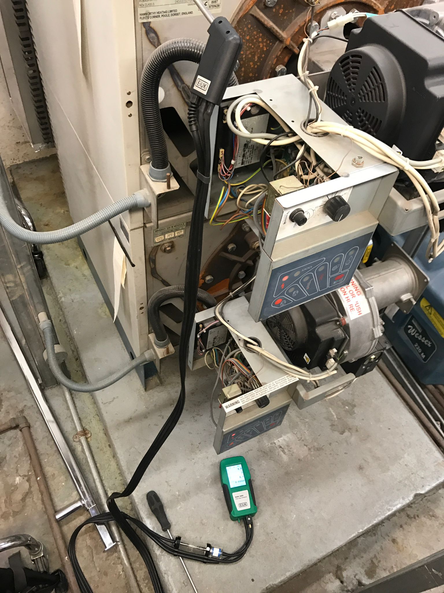 gas safe registered engineer near me Kings Hill, ME19